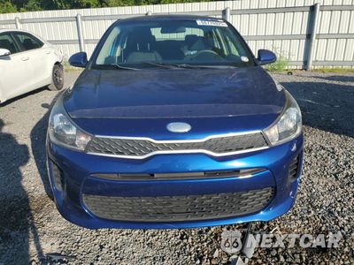 Piąte zdjęcie samochodu w środku: 2019 KIA RIO S VIN:3KPA24AB3KE210060 - miniatura