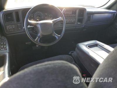 Zdjęcie 8 z 13 samochodu: 2002 CHEVROLET SILVERADO C3500 VIN:1GCJC33UX2F162178 - miniatura
