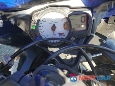 Zdjęcie 7 z 9 samochodu: 2006 SUZUKI GSX-R600 K6 VIN:JS1GN7DA962103260 - miniatura