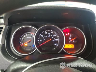 Zdjęcie 9 z 12 samochodu: 2011 NISSAN VERSA S VIN:3N1BC1CP8BL516209 - miniatura