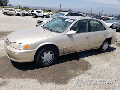 2000 TOYOTA CAMRY CE 4T1BG22K9YU984389 - główne zdjęcie licytacji z USA - miniatura