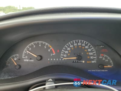 Zdjęcie 9 z 13 samochodu: 2002 PONTIAC GRAND PRIX GT VIN:1G2WP12K32F271987 - miniatura