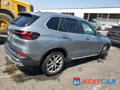 Trzecie zdjęcie samochodu z tyłu: 2024 BMW X5 XDRIVE40I VIN:5UX23EU08R9U84790 - miniatura