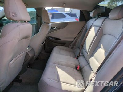 Zdjęcie 10 z 15 samochodu: 2017 CHEVROLET MALIBU LS VIN:1G1ZB5ST8HF254482 - miniatura
