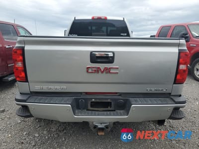 Zdjęcie 6 z 12 samochodu: 2017 GMC SIERRA K3500 DENALI VIN:1GT42YEY8HF236963 - miniatura