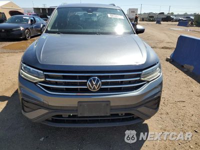Piąte zdjęcie samochodu w środku: 2022 VOLKSWAGEN TIGUAN SE VIN:3VV2B7AX8NM042459 - miniatura