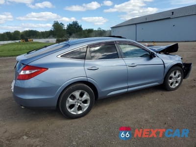 Trzecie zdjęcie samochodu z tyłu: 2010 HONDA ACCORD CROSSTOUR EXL VIN:5J6TF1H57AL015462 - miniatura
