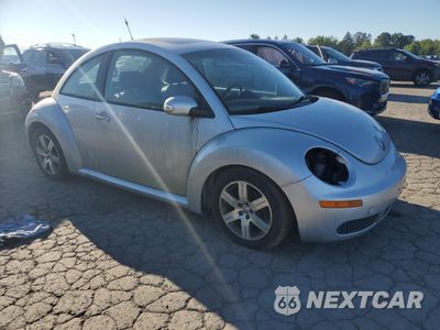 Czwarte zdjęcie samochodu z boku: 2006 VOLKSWAGEN NEW BEETLE TDI OPTION PACKAGE 1 VIN:3VWRR31C46M419947 - miniatura