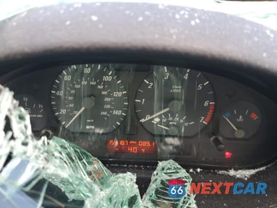 Zdjęcie 9 z 12 samochodu: 2001 BMW 325 CI VIN:WBABN33461JW60255 - miniatura