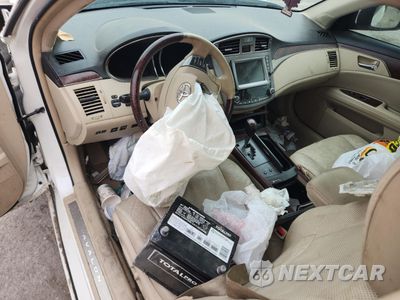Zdjęcie 8 z 14 samochodu: 2011 TOYOTA AVALON BASE VIN:4T1BK3DBXBU390239 - miniatura