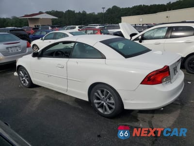 Drugie zdjęcie samochodu z przodu: 2011 VOLVO C70 T5 VIN:YV1672MC8BJ108279 - miniatura