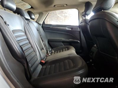 Zdjęcie 10 z 12 samochodu: 2019 FORD FUSION SEL VIN:3FA6P0CD5KR271262 - miniatura