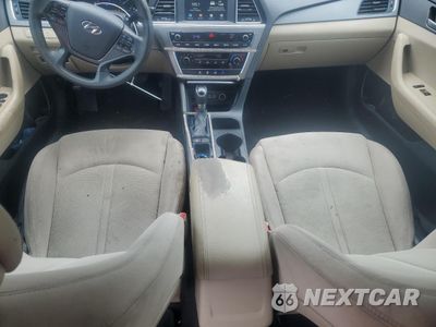 Zdjęcie 8 z 14 samochodu: 2016 HYUNDAI SONATA SE VIN:5NPE24AF8GH426218 - miniatura