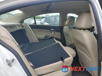 Zdjęcie 10 z 14 samochodu: 2011 BUICK REGAL CXL VIN:2G4GV5EV7B9215221 - miniatura