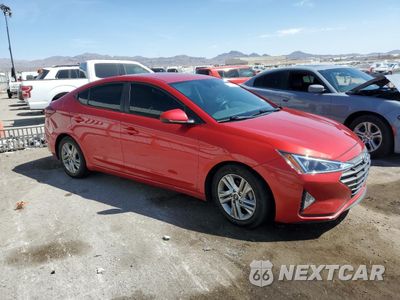 Czwarte zdjęcie samochodu z boku: 2020 HYUNDAI ELANTRA SEL VIN:5NPD84LFXLH576929 - miniatura