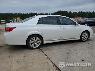 Trzecie zdjęcie samochodu z tyłu: 2011 TOYOTA AVALON BASE VIN:4T1BK3DB3BU432248 - miniatura
