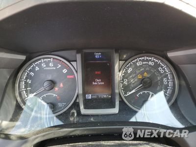 Zdjęcie 9 z 14 samochodu: 2016 TOYOTA TACOMA DOUBLE CAB VIN:3TMCZ5AN3GM036122 - miniatura