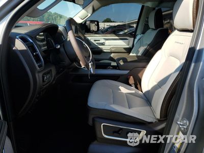 Zdjęcie 7 z 16 samochodu: 2025 RAM 1500 LARAMIE VIN:1C6SRFJP1SN553296 - miniatura