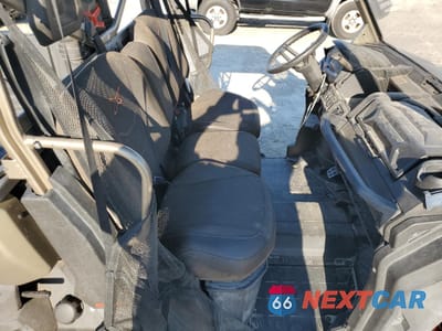 Piąte zdjęcie samochodu w środku: 2022 CAN-AM DEFENDER X MR HD10 VIN:3JBUWAX43NK001211 - miniatura