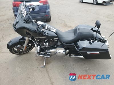Trzecie zdjęcie samochodu z tyłu: 2022 HARLEY-DAVIDSON FLHX VIN:1HD1KBC13NB633715 - miniatura