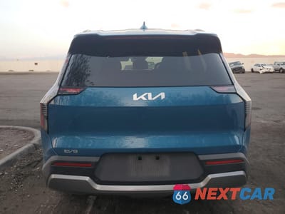 Zdjęcie 6 z 13 samochodu: 2024 KIA EV9 WIND VIN:KNDAFFS51R6042573 - miniatura