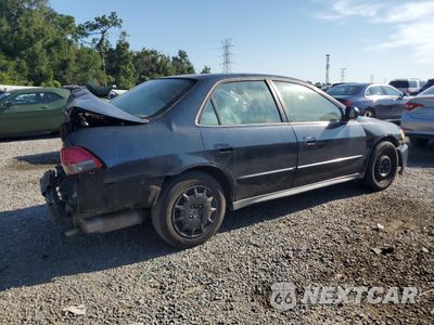 Trzecie zdjęcie samochodu z tyłu: 2002 HONDA ACCORD LX VIN:1HGCG56402A051190 - miniatura