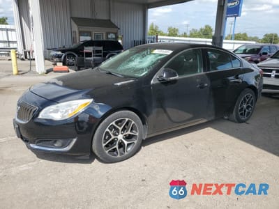 2017 BUICK REGAL SPORT TOURING 2G4GL5EX0H9182630 - główne zdjęcie licytacji z USA - miniatura
