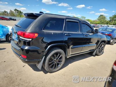 Trzecie zdjęcie samochodu z tyłu: 2018 JEEP GRAND CHEROKEE LAREDO VIN:1C4RJFAG3JC367929 - miniatura