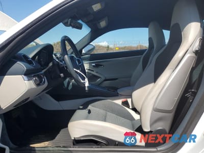 Zdjęcie 7 z 12 samochodu: 2018 PORSCHE CAYMAN VIN:WP0AA2A87JK260774 - miniatura