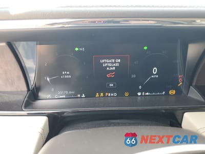 Zdjęcie 9 z 14 samochodu: 2020 LINCOLN NAVIGATOR RESERVE VIN:5LMJJ2LT7LEL06292 - miniatura