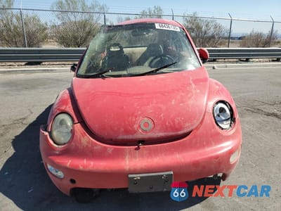 Piąte zdjęcie samochodu w środku: 1998 VOLKSWAGEN NEW BEETLE TDI VIN:3VWBF61C2WM029649 - miniatura