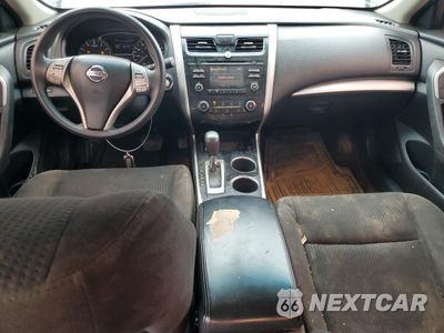 Zdjęcie 8 z 13 samochodu: 2015 NISSAN ALTIMA 2.5 VIN:1N4AL3AP7FN890877 - miniatura
