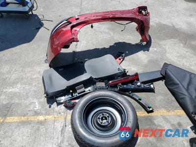 Zdjęcie 13 z 14 samochodu: 2025 MAZDA CX-70 PREMIUM VIN:JM3KJDHA6S1100621 - miniatura