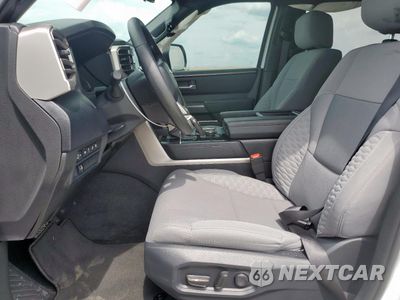 Zdjęcie 7 z 13 samochodu: 2025 TOYOTA TUNDRA CREWMAX SR VIN:5TFLA5AB1SX041867 - miniatura