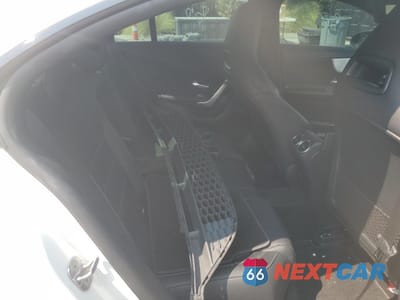 Zdjęcie 10 z 12 samochodu: 2023 MERCEDES-BENZ CLA AMG 35 4MATIC VIN:W1K5J5BBXPN398030 - miniatura