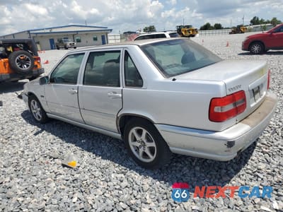 Drugie zdjęcie samochodu z przodu: 1998 VOLVO S70 GLT VIN:YV1LS5671W1471435 - miniatura