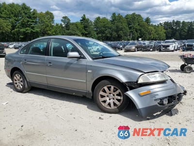 Czwarte zdjęcie samochodu z boku: 2003 VOLKSWAGEN PASSAT GLS VIN:WVWPD63B63P246839 - miniatura