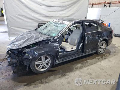 2014 VOLKSWAGEN JETTA HYBRID 3VW637AJ5EM281635 - główne zdjęcie licytacji z USA - miniatura