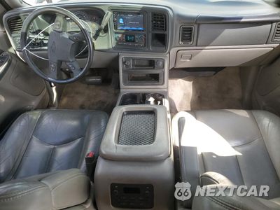 Zdjęcie 8 z 14 samochodu: 2003 CHEVROLET TAHOE K1500 VIN:1GNEK13Z63J279539 - miniatura