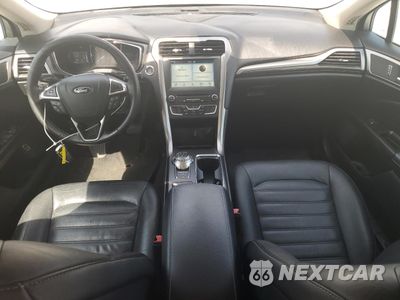Zdjęcie 8 z 13 samochodu: 2017 FORD FUSION SE HYBRID VIN:3FA6P0LU8HR409370 - miniatura