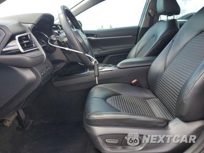 Zdjęcie 7 z 13 samochodu: 2018 TOYOTA CAMRY L VIN:4T1B11HK7JU117906 - miniatura