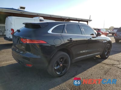 Trzecie zdjęcie samochodu z tyłu: 2020 JAGUAR F-PACE PREMIUM VIN:SADCJ2GX1LA620383 - miniatura