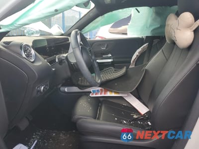 Zdjęcie 7 z 12 samochodu: 2024 MERCEDES-BENZ GLB 250 VIN:W1N4M4GB1RW377430 - miniatura