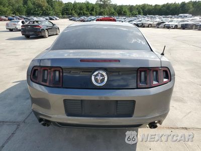 Zdjęcie 6 z 14 samochodu: 2014 FORD MUSTANG VIN:1ZVBP8AMXE5317036 - miniatura