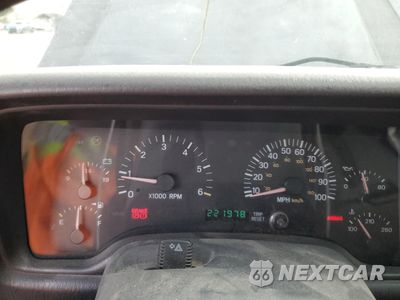 Zdjęcie 9 z 12 samochodu: 2000 JEEP CHEROKEE SPORT VIN:1J4FF48S7YL238695 - miniatura