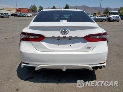 Zdjęcie 6 z 13 samochodu: 2021 TOYOTA CAMRY SE VIN:4T1G11AK1MU533986 - miniatura