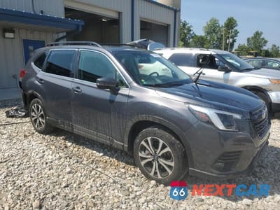 Czwarte zdjęcie samochodu z boku: 2023 SUBARU FORESTER LIMITED VIN:JF2SKAPC3PH433527 - miniatura