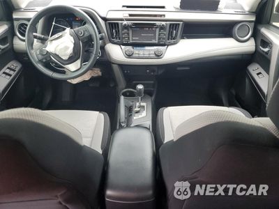 Zdjęcie 8 z 15 samochodu: 2017 TOYOTA RAV4 XLE VIN:2T3WFREV4HW330846 - miniatura