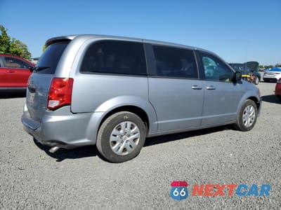 Trzecie zdjęcie samochodu z tyłu: 2018 DODGE GRAND CARAVAN SE VIN:2C4RDGBG2JR245534 - miniatura