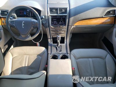 Zdjęcie 8 z 13 samochodu: 2013 LINCOLN MKX VIN:2LMDJ8JK1DBL60699 - miniatura